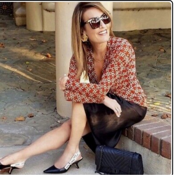 CAbi Ringleader Wrap Top - Picture 8 of 10